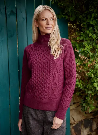 Arranmore Merino Slouchy Turtleneck Sweater 